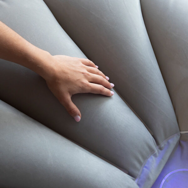 Aufblasbarer Sessel mit buntem LED-Licht und Fernbedienung Chight InnovaGoods – Bild 7