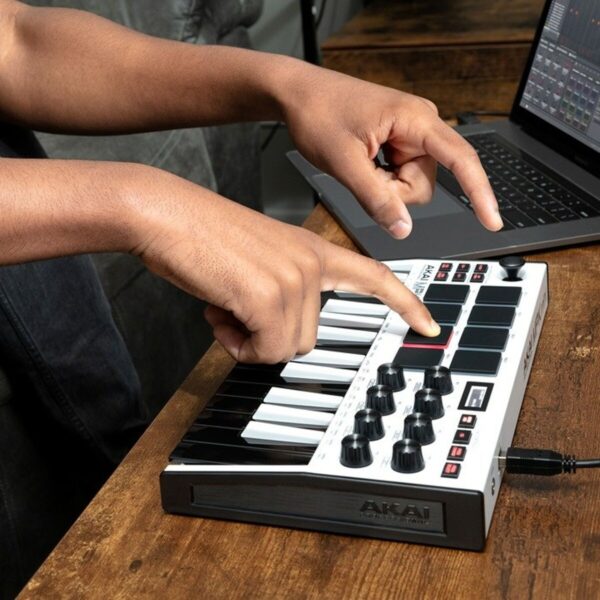 Sound-Controller Akai MPK Mini MK3 – Bild 8