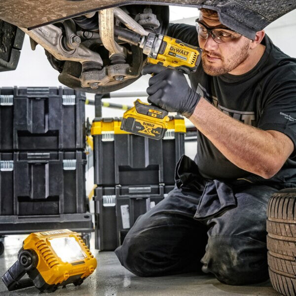 Arbeitsscheinwerfer Dewalt DCL077-XJ – Bild 6