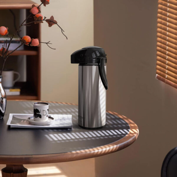 Thermoskanne ThermoSport Silberfarben 1,9 L (6 Stück) – Bild 3