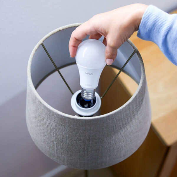 LED-Lampe Philips Wiz Standard Weiß F 8 W E27 806 lm (2700-6500 K) – Bild 5